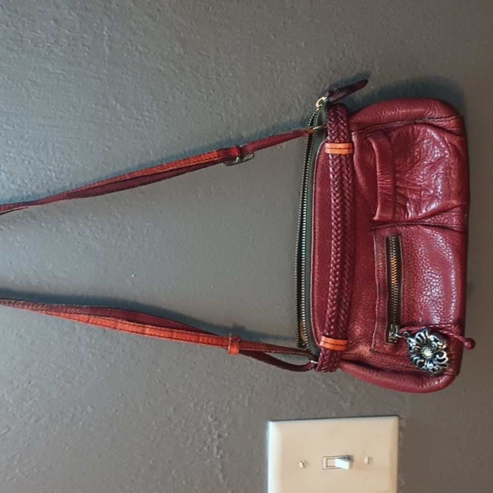 Brighton Purse RedMulti-Pocket Zippered Crock Pebbled Leather Crossbody